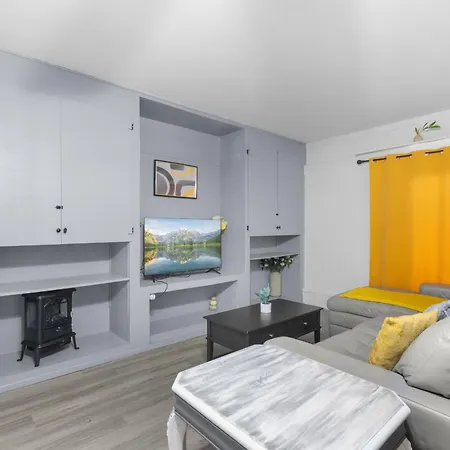 Pet Friendly Large Studio With Free Wi-Fi In Great Location! Orange Park Exterior photo